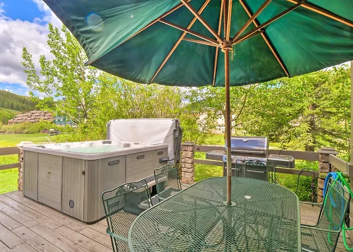 Walk To Lift: W/ Hot Tub Holiday home Copper Mountain